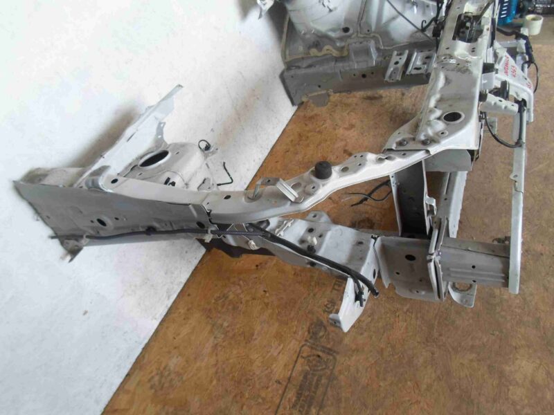 Изображение товара 89906 - 00089906 perednyaya chast kuzova