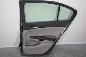 Изображение товара 89945 - 00089945 dver zadnyaya pravaya 2