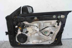 Изображение товара 90082 - 00090082 dver perednyaya pravaya 1