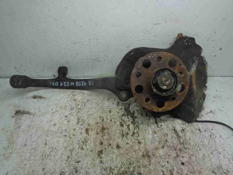 Изображение товара 90103 - 00090103 kulak povorotnyj pravyj Ford Scorpio