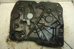 Изображение товара 90521 - 00090521 steklopodemnik perednij levyj Lexus LS