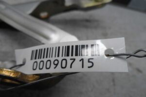 Изображение товара 90715 - 00090715 petlya kapota pravaya Land Rover Range Rover Sport 1