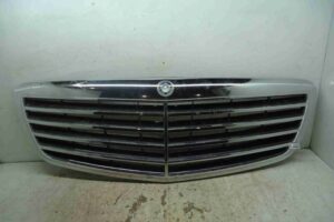 Изображение товара 90793 - 00090793 reshetka radiatora Ford Scorpio 2
