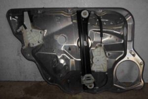 Изображение товара 90954 - 00090954 steklopodemnik zadnij pravyj Ford Scorpio 1