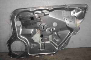 Изображение товара 90954 - 00090954 steklopodemnik zadnij pravyj Ford Scorpio 3