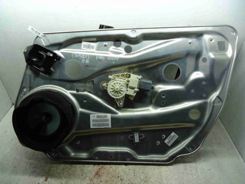 Изображение товара 90992 - 00090992 steklopodemnik perednij pravyj Honda Ridgeline