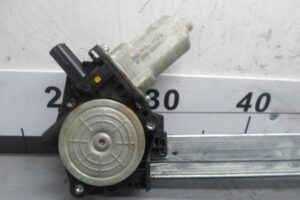 Изображение товара 91066 - 00091066 steklopodemnik perednij levyj 2