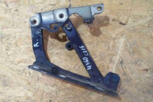 Изображение товара 91220 - 00091220 petlya kapota pravaya Honda Civic 2