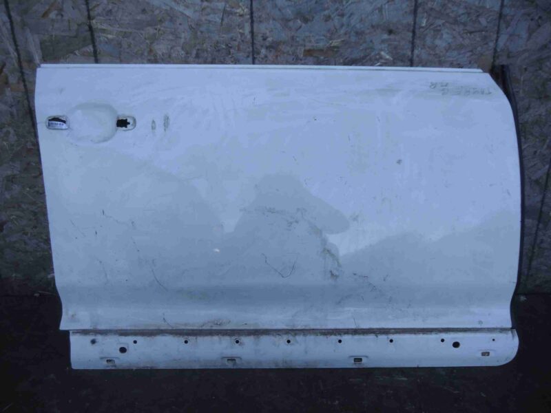 Изображение товара 91283 - 00091283 dver perednyaya pravaya Toyota Corolla Matrix