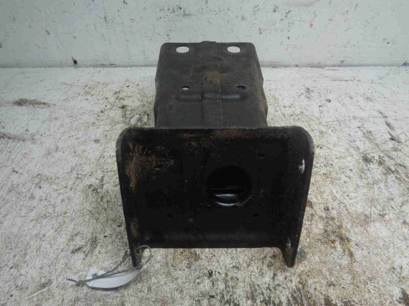 Изображение товара 91392 - 00091392 kronshtejn usilitelya perednego bampera Ford Scorpio