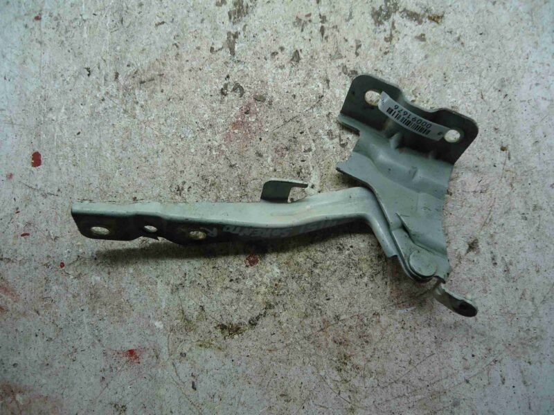 Изображение товара 91676 - 00091676 petlya kapota pravaya Audi TT