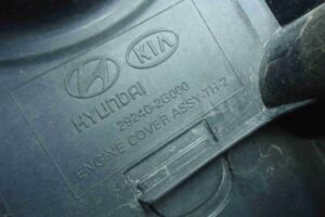 Изображение товара 92017 - 00092017 kryshka dvigatelya dekorativnaya Audi TT 2