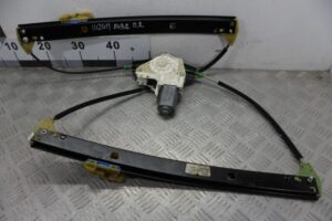 Изображение товара 92022 - 00092022 steklopodemnik perednij pravyj 