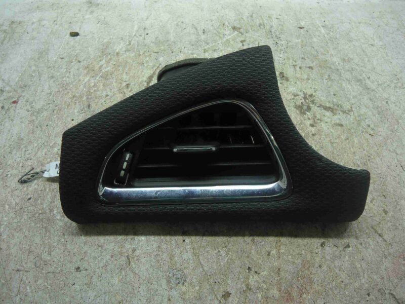 Изображение товара 92130 - 00092130 deflektor obduva salona