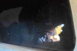 Изображение товара 92186 - 00092186 steklo dveri zadnej pravoj 