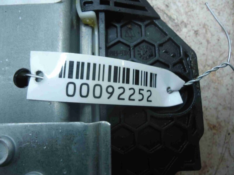 Изображение товара 92252 - 00092252 steklopodemnik perednij levyj