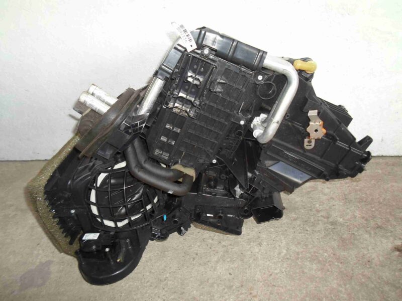 Изображение товара 92336 - 00092336 korpus otopitelya (pechki)