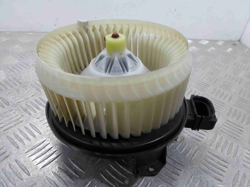 Изображение товара 92472 - 00092472 ventilyator otopitelya (motorchik pechki) Chevrolet Aveo