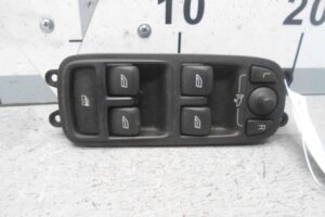 Изображение товара 92476 - 00092476 knopka steklopodemnika 