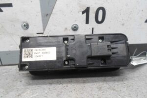 Изображение товара 92476 - 00092476 knopka steklopodemnika 2