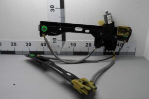 Изображение товара 92483 - 00092483 steklopodemnik perednij levyj Chevrolet Aveo 3