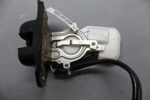 Изображение товара 92569 - 00092569 zamok bagazhnika Skoda Yeti 2