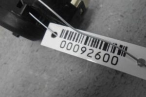 Изображение товара 92600 - 00092600 dzhojstik regulirovki zerkal Alfa Romeo 146 3