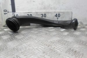 Изображение товара 92643 - 00092643 patrubok vozdushnogo filtra Volkswagen LT 2