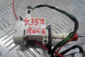 Изображение товара 92704 - 00092704 aktivator zamka kryshki toplivnogo baka 3