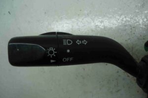 Изображение товара 92934 - 00092934 pereklyuchatel podrulevoj (strekoza) Citroen C5 2