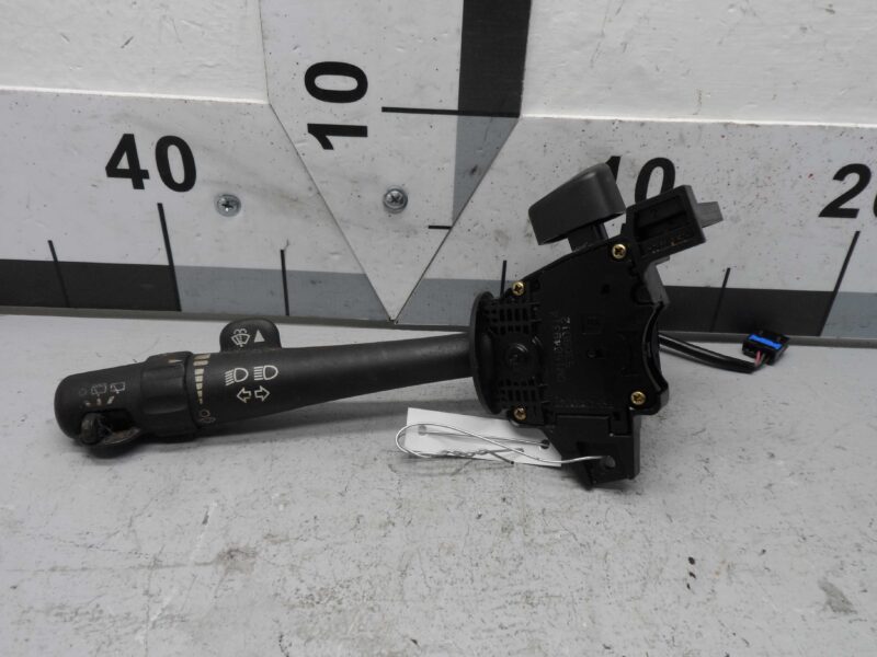 Изображение товара 93024 - 00093024 pereklyuchatel podrulevoj (strekoza)