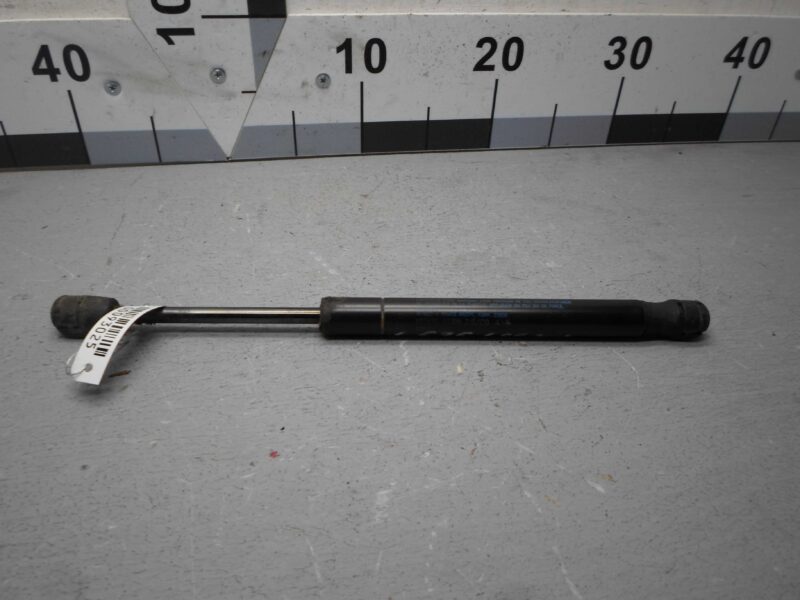 Изображение товара 93025 - 00093025 amortizator kapota 3