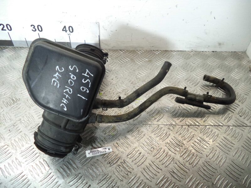 Изображение товара 93048 - 00093048 patrubok vozdushnogo filtra Alfa Romeo 146