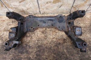 Изображение товара 93153 - 00093153 balka perednyaya Toyota Hiace 3