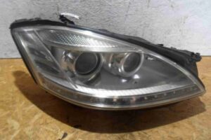 Изображение товара 93208 - 00093208 fara pravaya Ford Scorpio