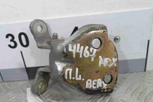 Изображение товара 93210 - 00093210 petlya dveri perednyaya 2