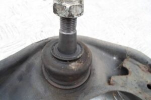 Изображение товара 93453 - 00093453 rychag perednij pravyj verkhnij LDV Convoy 1