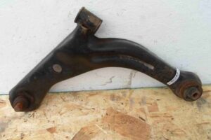 Изображение товара 93494 - 00093494 rychag perednij levyj nizhnij Chrysler 300M 1