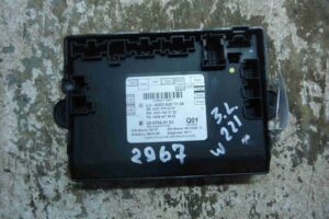 Изображение товара 93698 - 00093698 blok upravleniya zadnej dveri Ford Scorpio 3