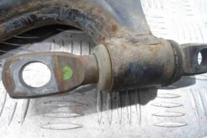 Изображение товара 93756 - 00093756 rychag perednij pravyj nizhnij Skoda Octavia 1