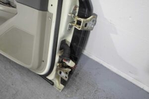 Изображение товара 94146 - 00094146 dver perednyaya levaya 1