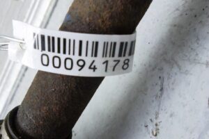 Изображение товара 94178 - 00094178 poluos perednyaya levaya Toyota Hiace 3