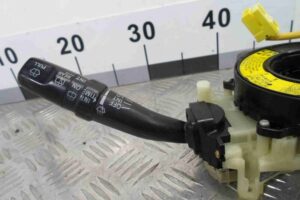 Изображение товара 94450 - 00094450 pereklyuchatel podrulevoj (strekoza) Renault Scenic 1