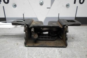 Изображение товара 94467 - 00094467 zamok kapota Audi Q5 3