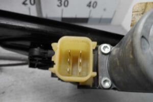 Изображение товара 94488 - 00094488 steklopodemnik perednij pravyj Chevrolet Aveo 1