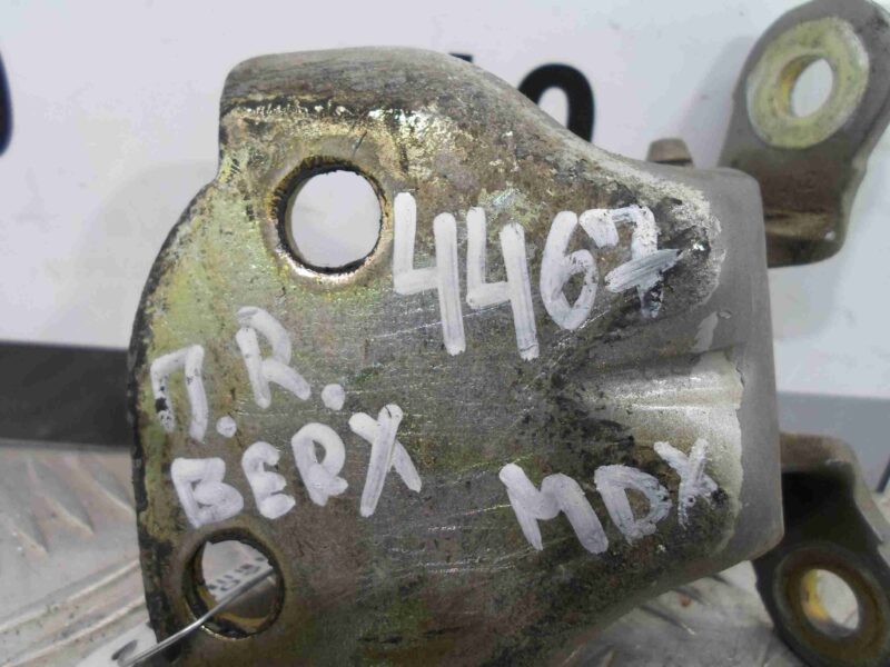 Изображение товара 94601 - 00094601 petlya dveri perednyaya