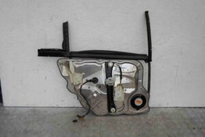 Изображение товара 94671 - 00094671 steklopodemnik zadnij pravyj Ford Scorpio 2