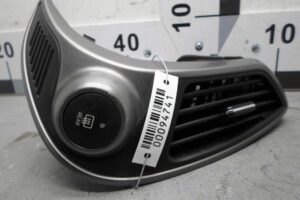 Изображение товара 94741 - 00094741 deflektor obduva salona Mercedes CLA