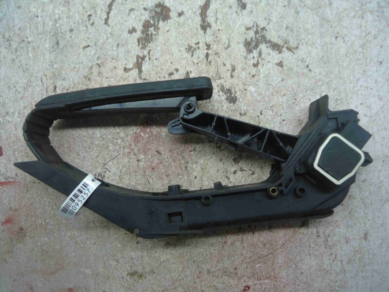 Изображение товара 9557 - 0009557 pedal gaza Ford Scorpio