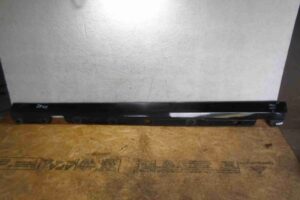 Изображение товара 95605 - 00095605 porog plastikovyj levyj Ford Scorpio